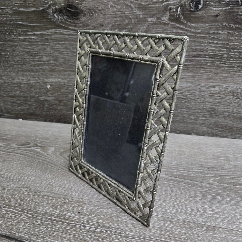 Pewter Silver Tone Metal Lattice Weave Picture Frame 5.75x4